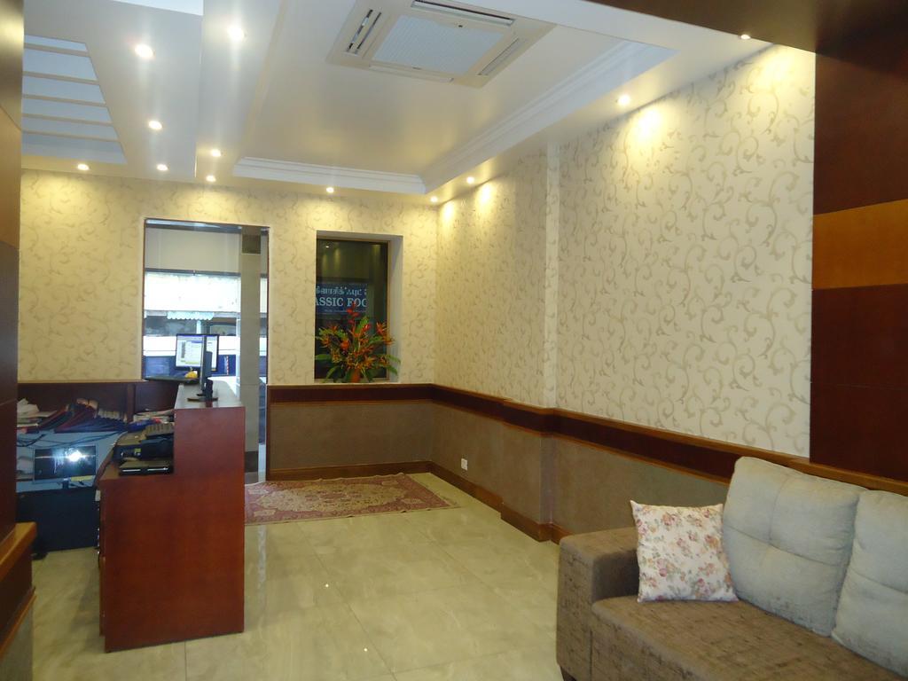 Pleasant Inn Pondicherry Exterior photo