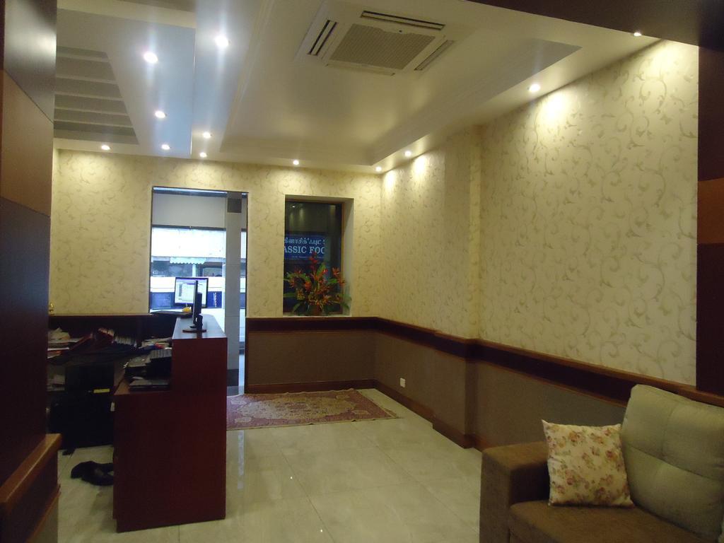 Pleasant Inn Pondicherry Exterior photo